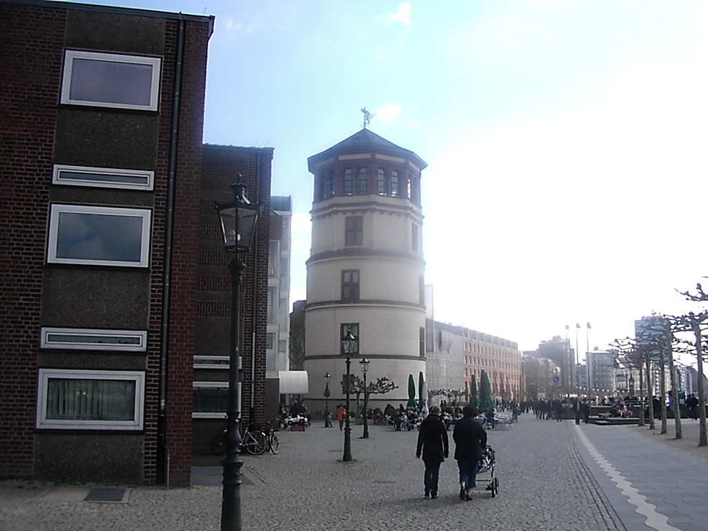 Der alte Schlossturm von Dsseldorf