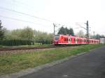 Hier sieht man den Rhein-Emscher Express nach Dsseldorf ber Kamen - Dortmund - Herne - Gelsenkirchen - Oberhausen - Duisburg.